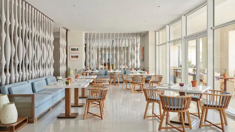 Hyatt Regency Aqaba Ayla Resort zet AI in om verspilling om te zetten in besparing